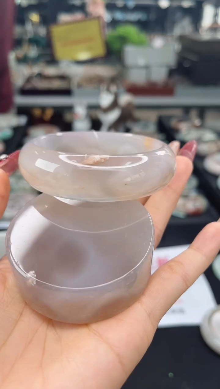 【闪购商品】石英质玉手镯未镶嵌60圈口（赠品镯心）1646552