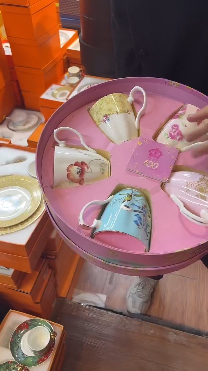 杯鸿辉家品牌瓷器，京东包邮！