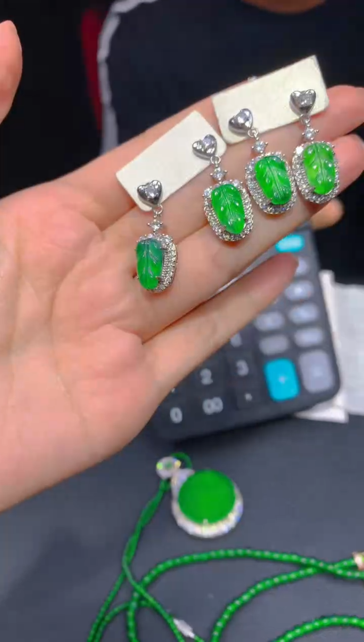 【闪购商品】定制翡翠未镶嵌219多样性发货（发其一）