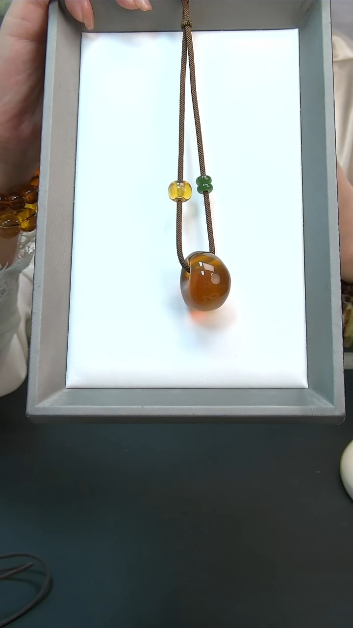 未镶嵌颈饰琥珀琥珀秤砣项链l0402