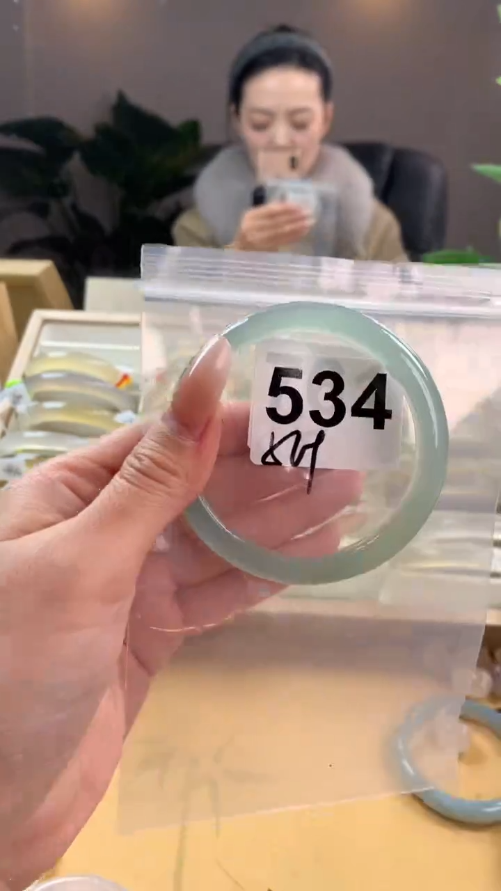 【闪购商品】玛瑙/玉髓手镯未镶嵌534