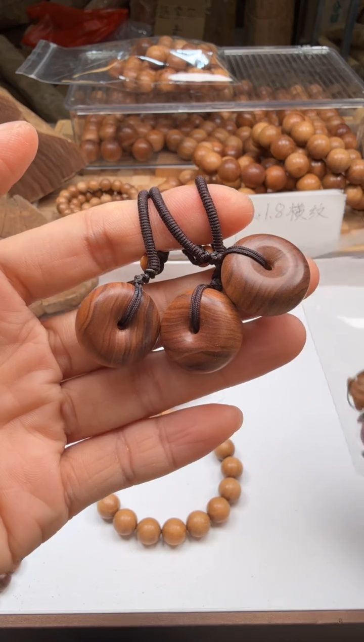 檀香木手串/手链小平安扣挂件（多样性发一）