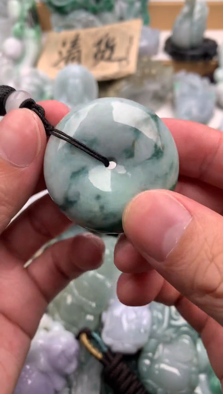 吊坠(不含链)未镶嵌翡翠1