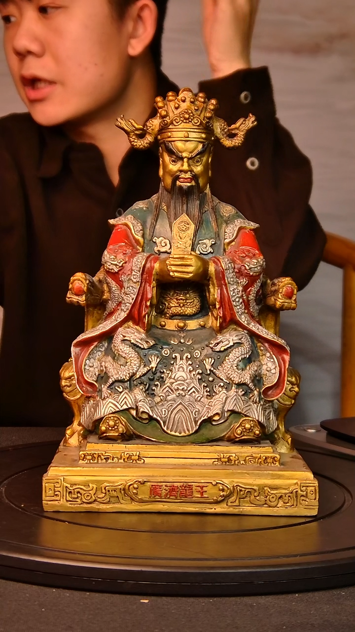 其他铜快**哥精品陶瓷摆件