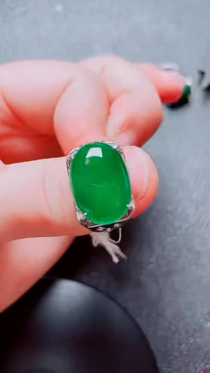 银S925镶嵌戒指翡翠1