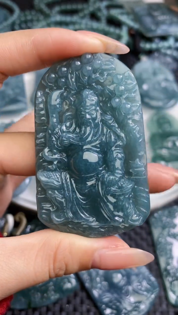 【闪购商品】翡翠颈饰未镶嵌111111111