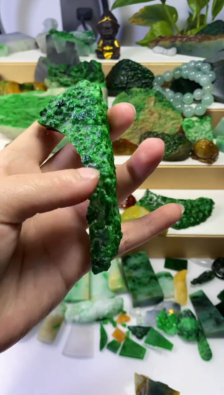 颈饰未镶嵌翡翠明*008天然翡翠