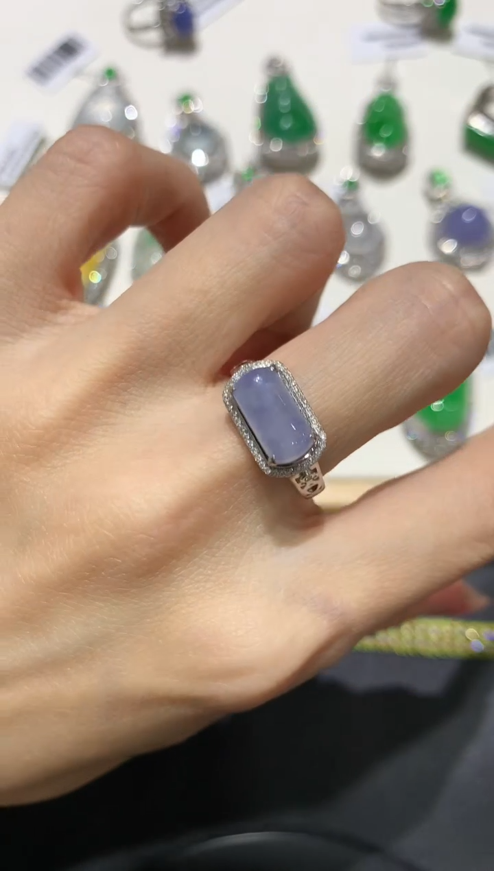 【闪购商品】翡翠吊坠(不含链)18K金镶嵌团购5