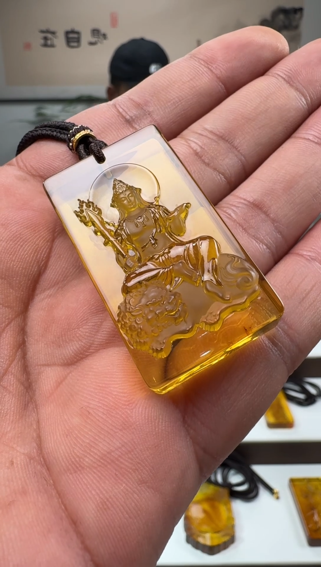 【闪购商品】琥珀颈饰未镶嵌缅甸琥珀文殊方牌吊坠