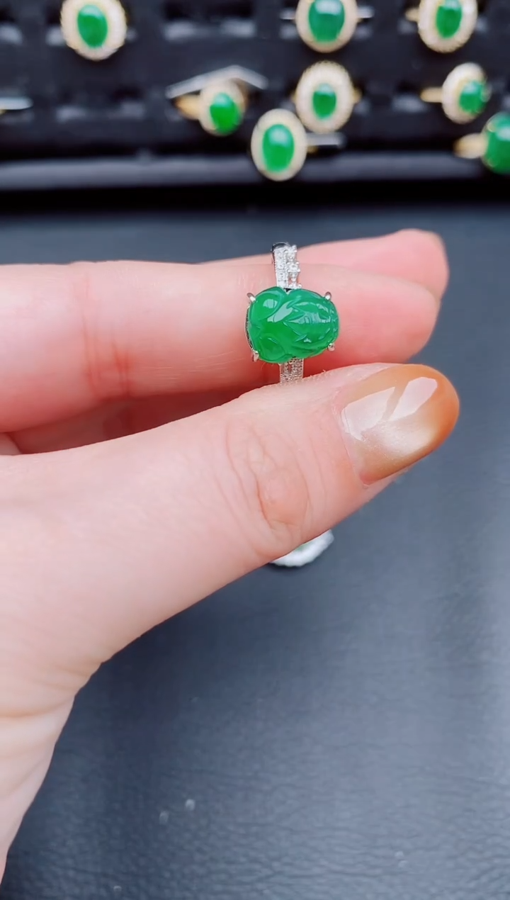 【闪购商品】翡翠戒指银S925镶嵌天然a货翡翠270