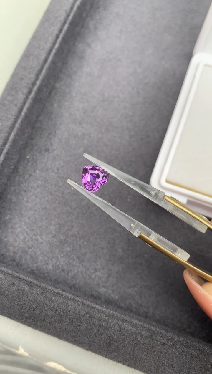 裸石彩色蓝宝石2ct紫蓝宝 FH  定制
