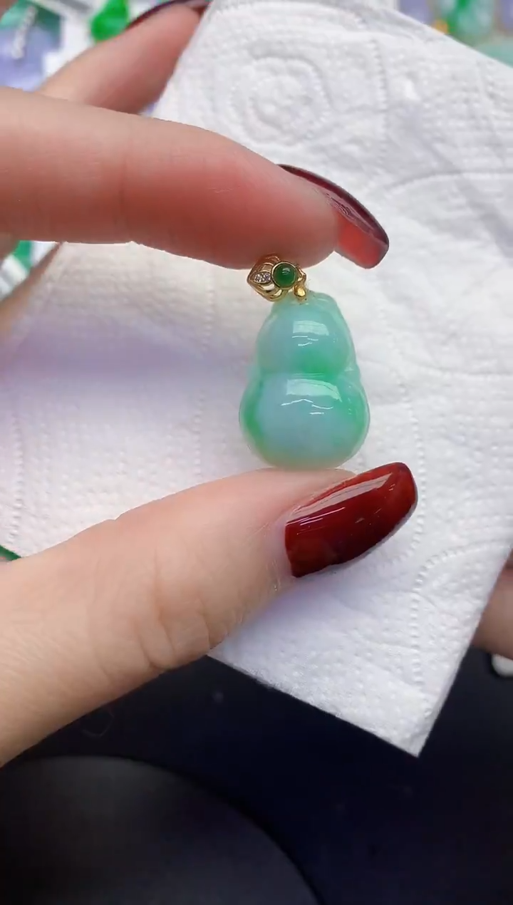 颈饰未镶嵌翡翠缅甸天然翡翠A货