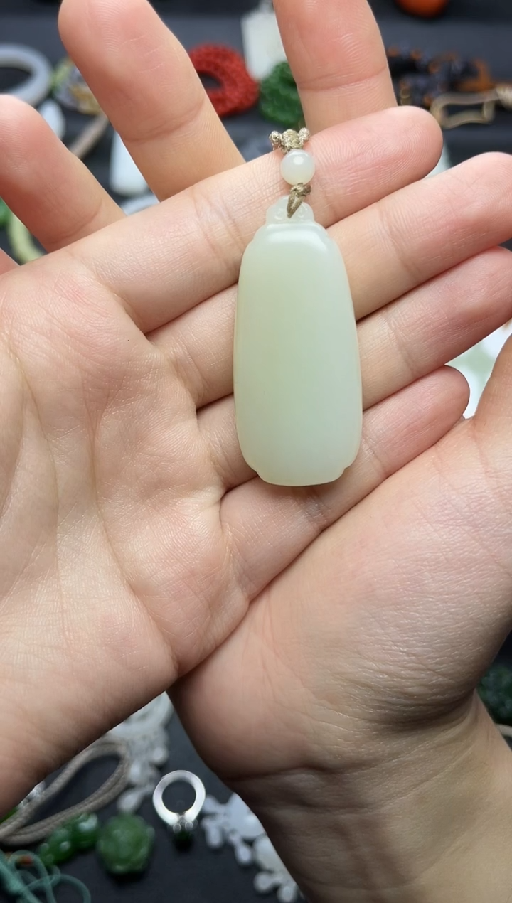 颈饰未镶嵌和田玉无事牌06