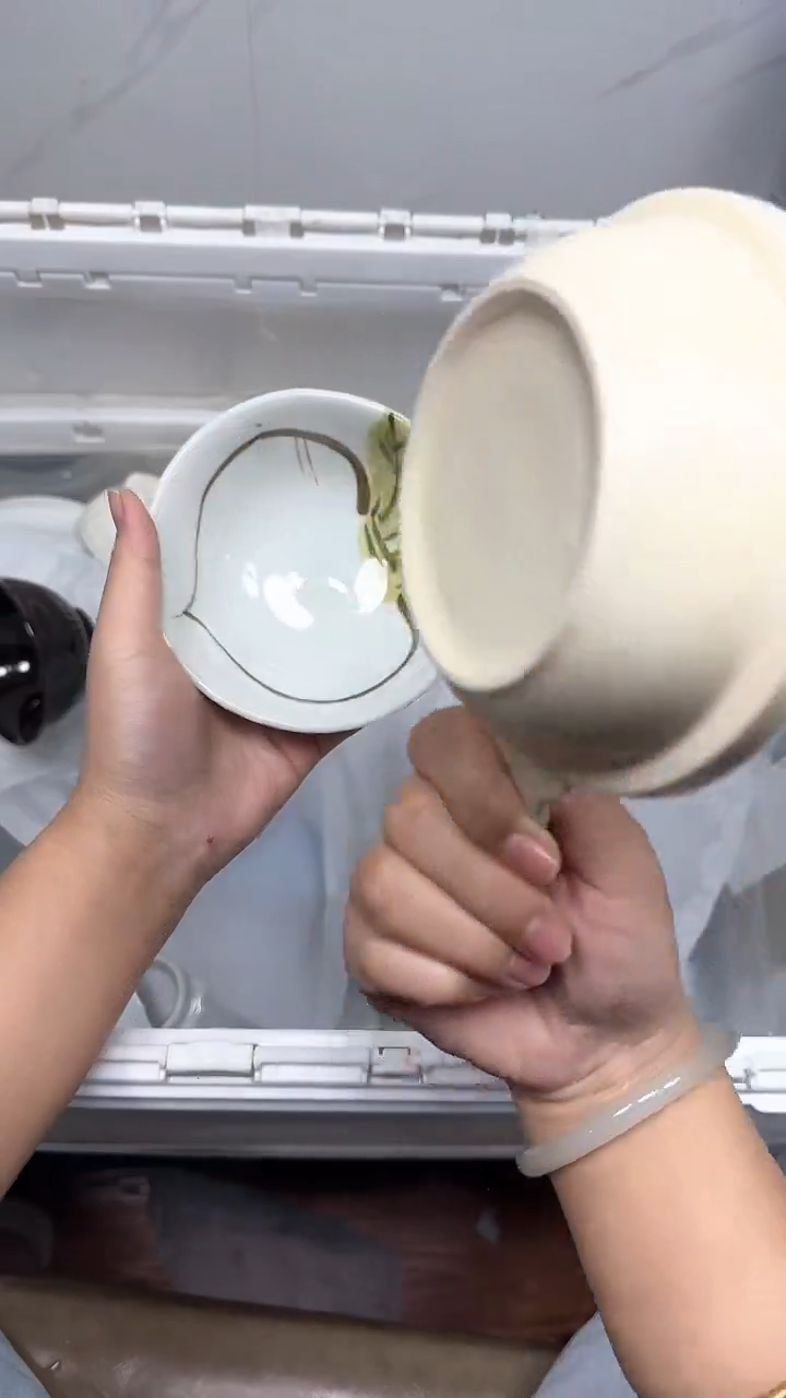 【闪购商品】038回流瓷器默认微瑕，18.8包邮