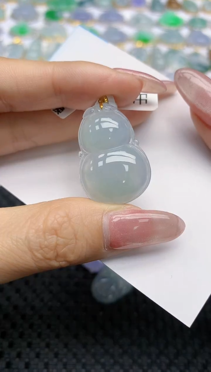 【闪购商品】翡翠挂件18K金镶嵌天然翡翠A货