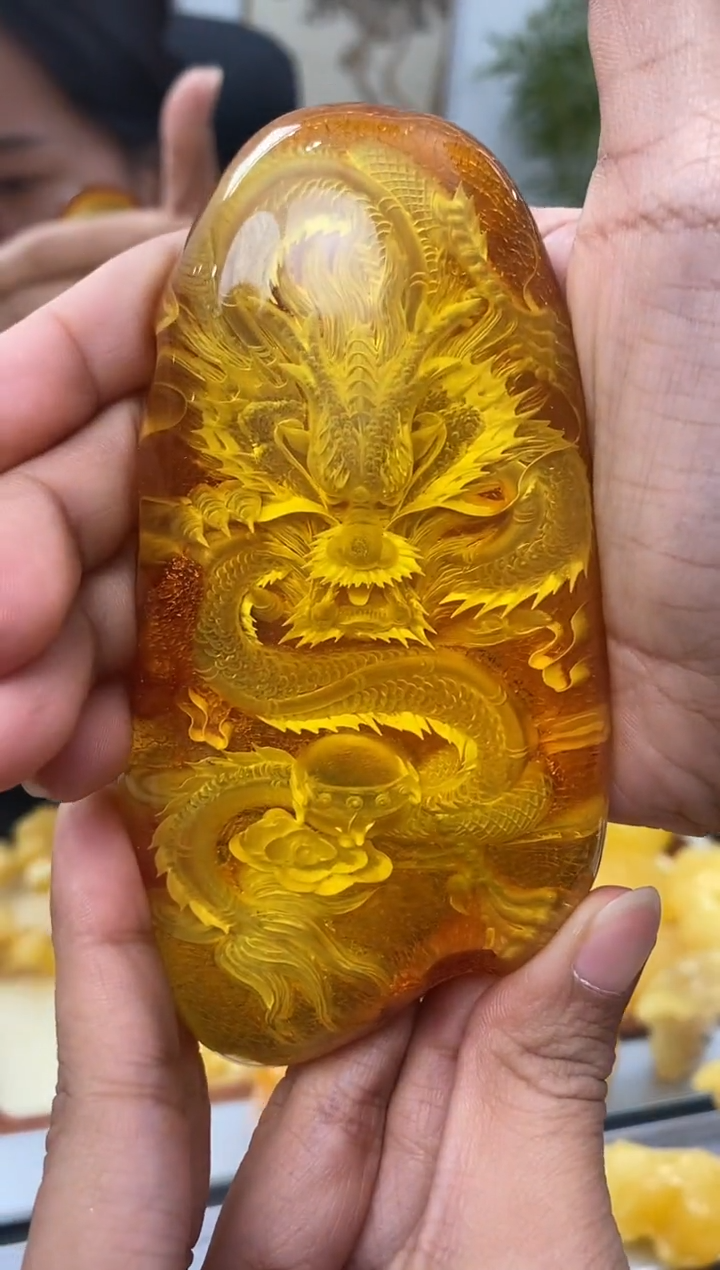【闪购商品】琥珀裸石未镶嵌天然琥珀蜜蜡金龙