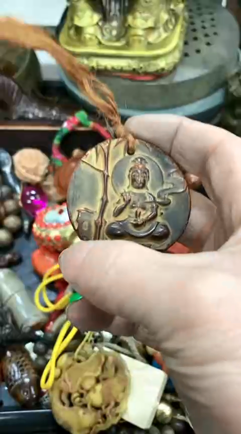 【闪购商品】一物一拍编号蜡观音牌子