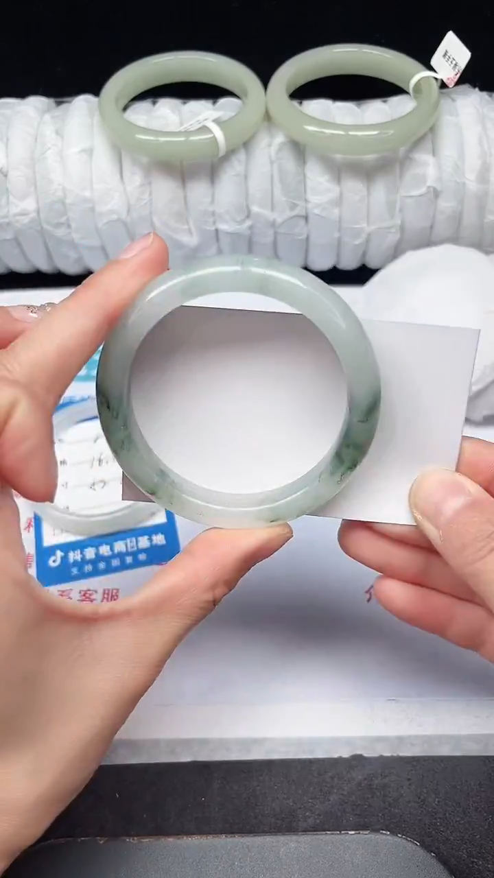 未镶嵌手镯石英质玉216-54/55