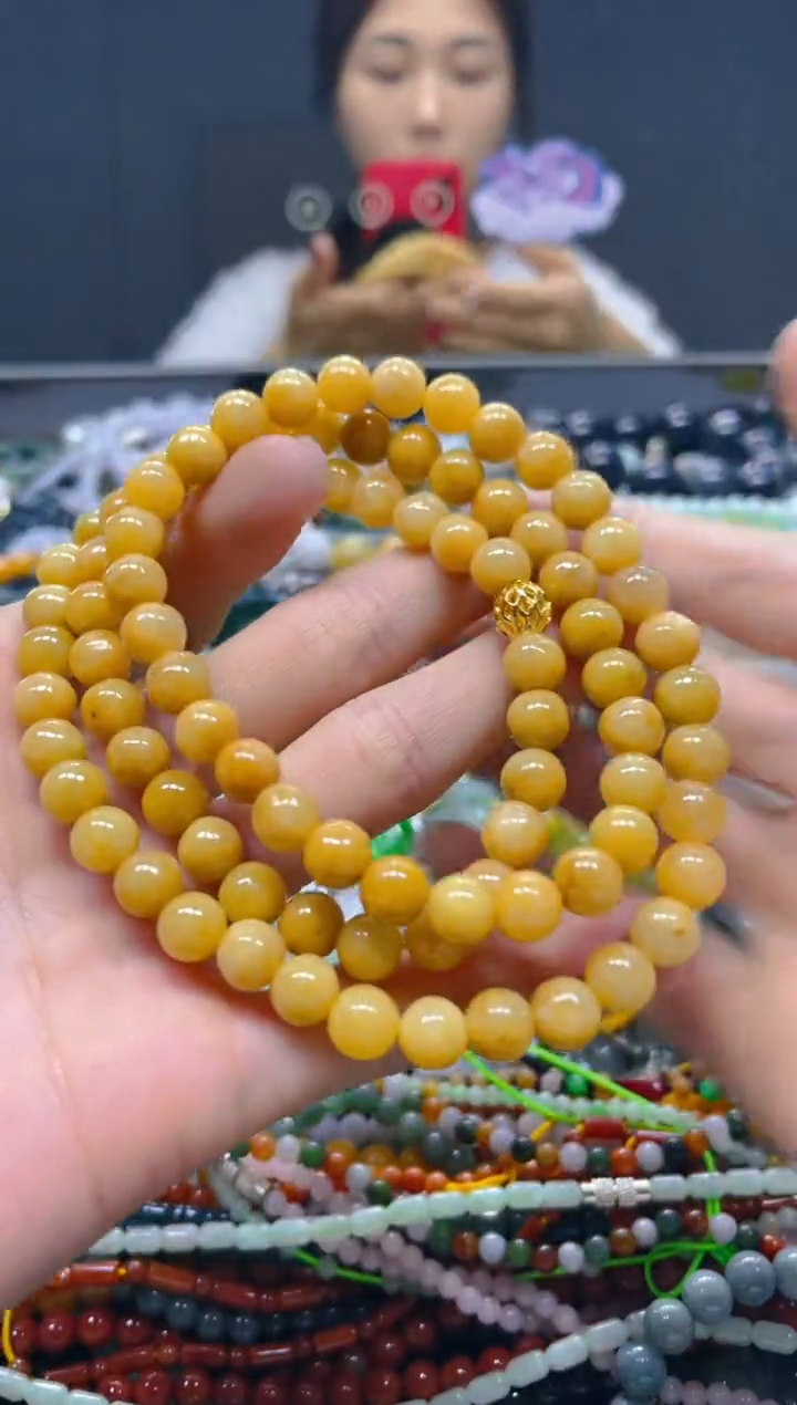 颈饰未镶嵌翡翠8MM/T/翡翠A货，一件也是批发价