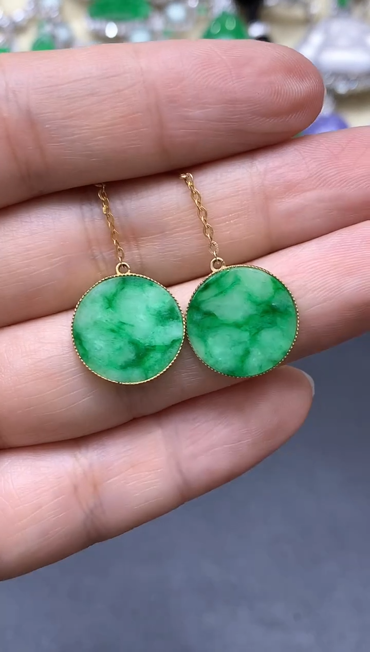 颈饰18K金镶嵌翡翠143-中国好珍宝