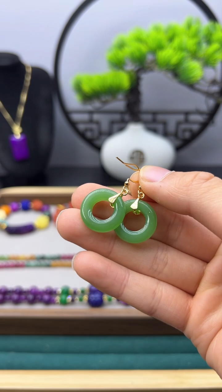 【闪购商品】和田玉耳饰14K金镶嵌E126