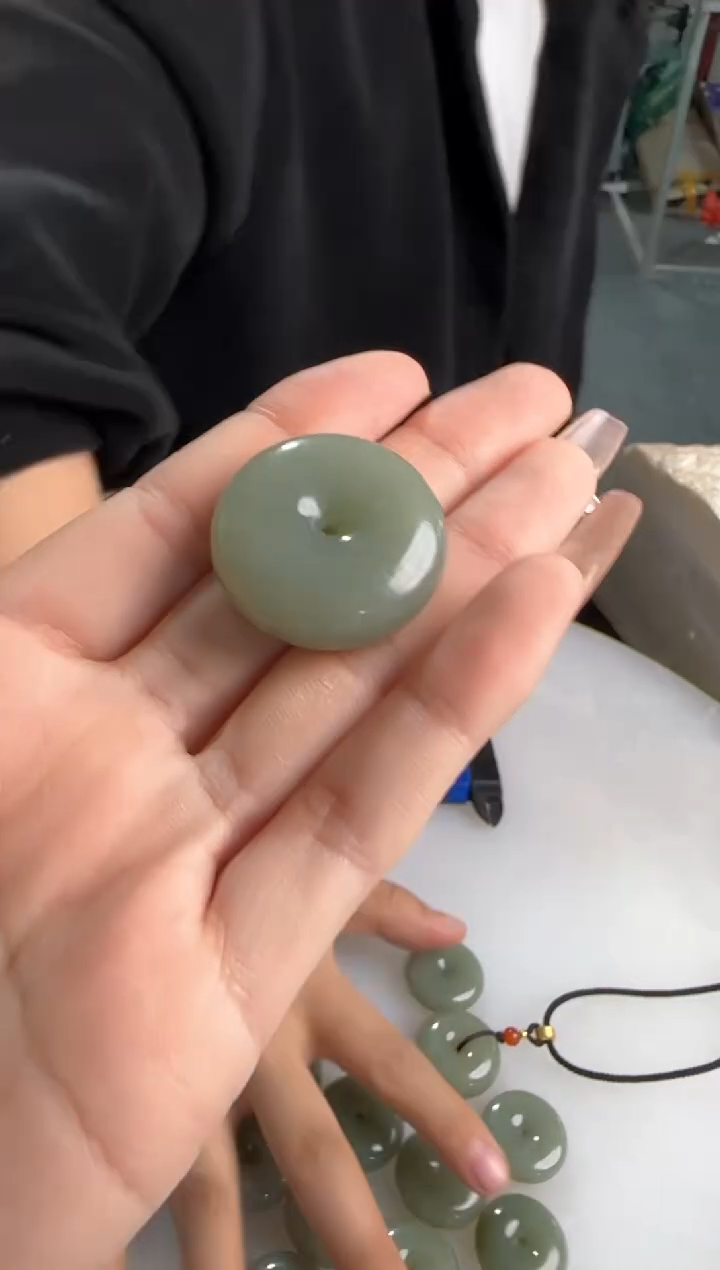 【闪购商品】和田玉吊坠未镶嵌吊坠