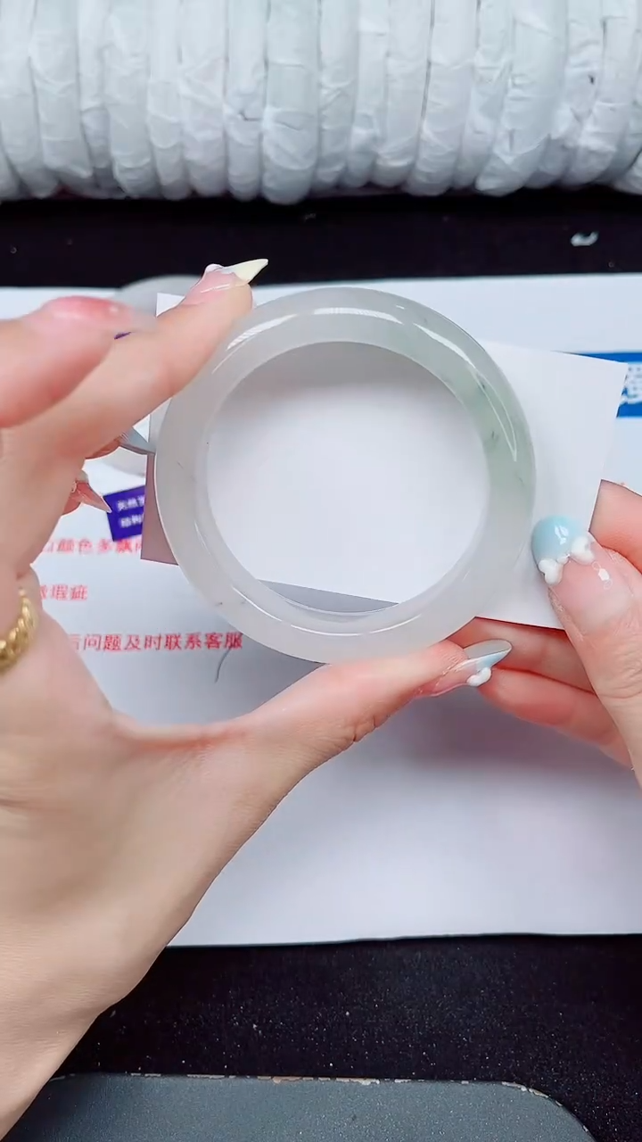 未镶嵌手镯石英质玉351-53/54