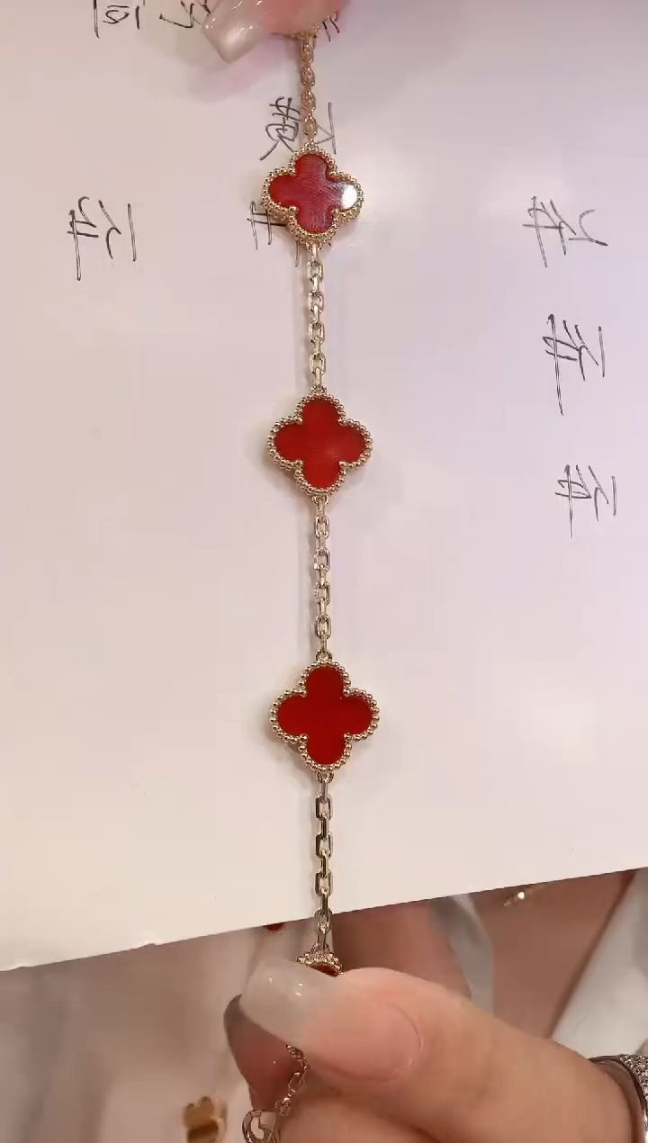 【闪购商品】玛瑙/玉髓18K金镶嵌手链红色