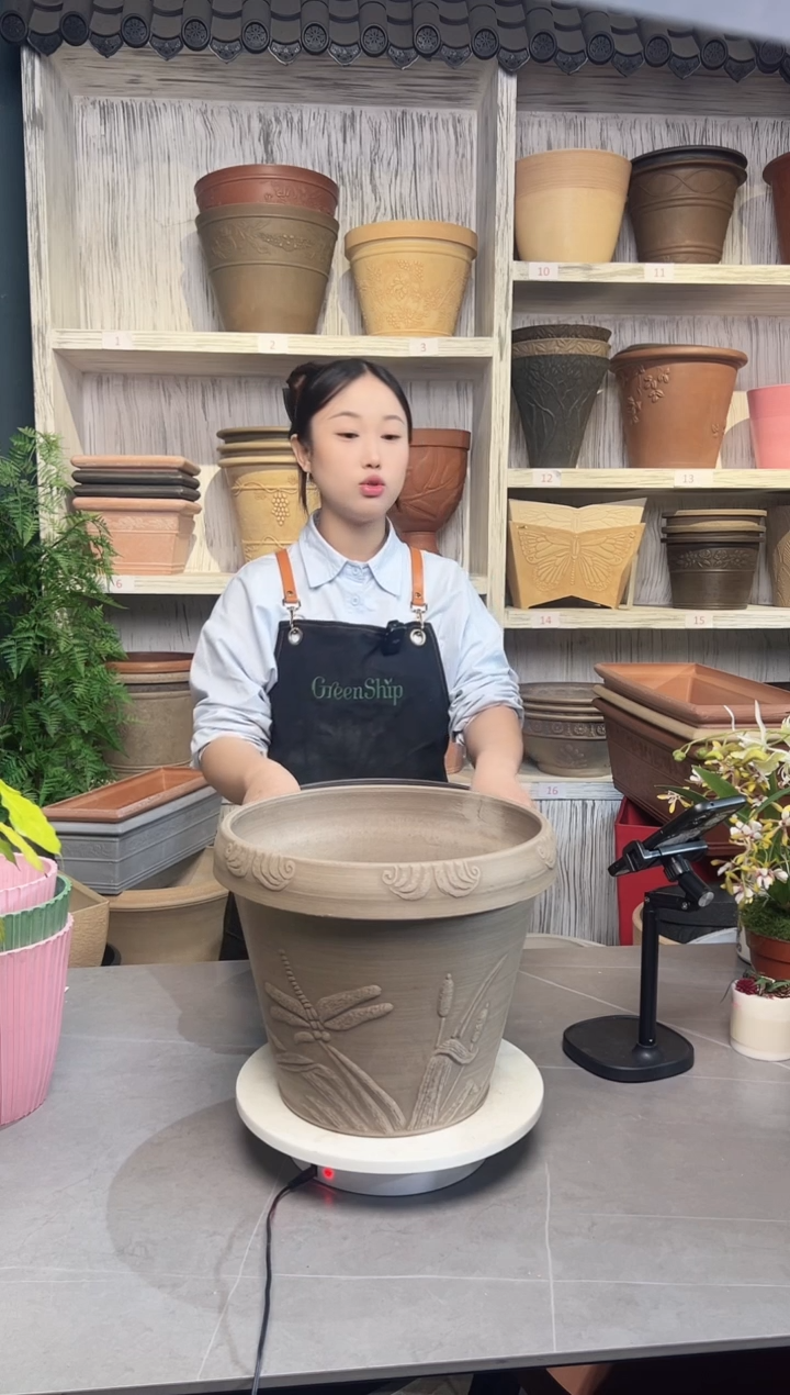 33*26浅灰色浮雕纹理强体花盆