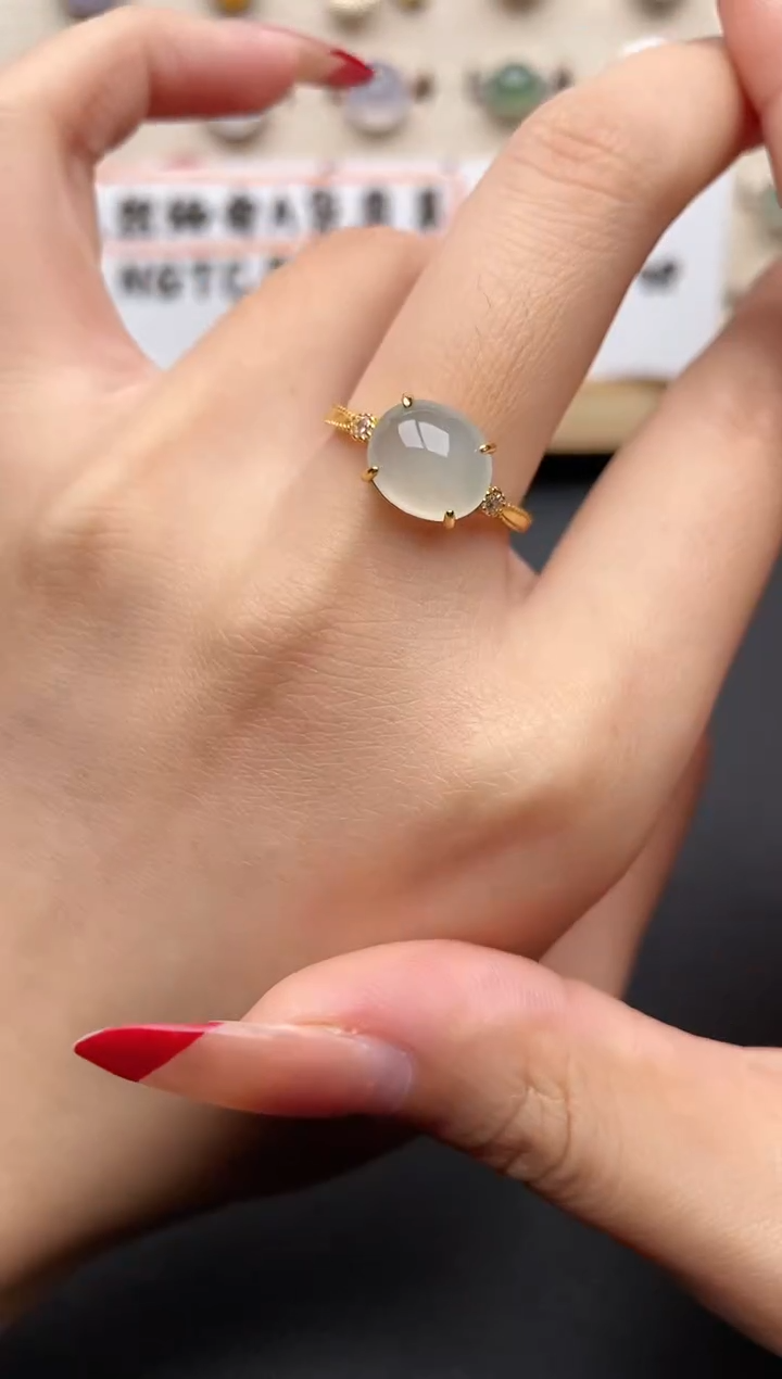 【闪购商品】翡翠戒指银S925镶嵌一物一证一礼盒