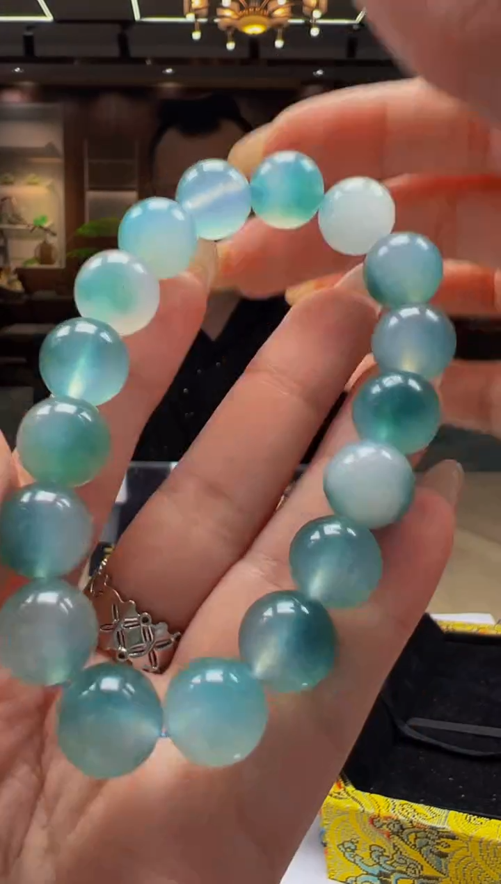 翡翠未镶嵌颈饰BQ2025-5-31-25