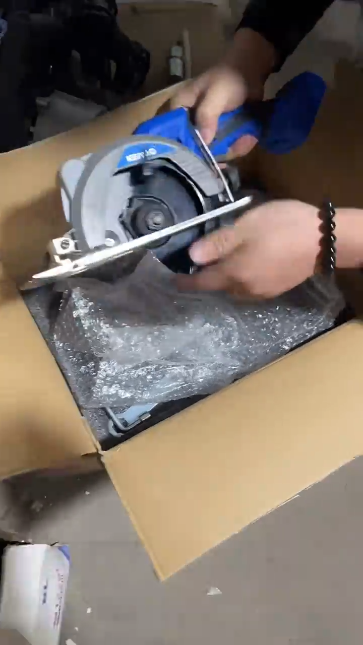 一九八八A3电圆锯