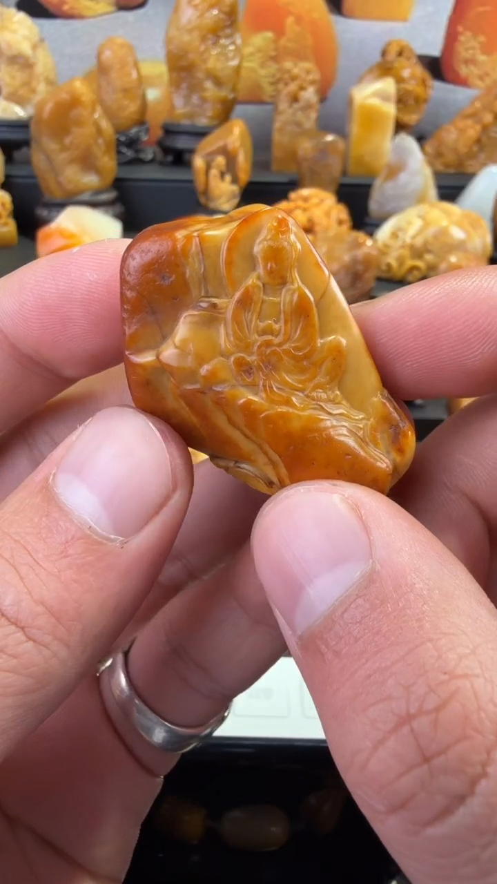 【闪购商品】田黄石半知田黄直播间