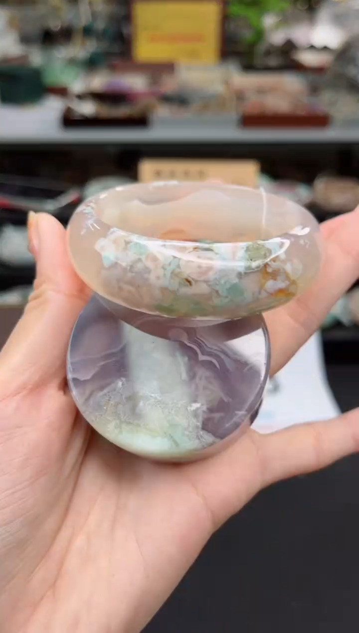 【闪购商品】石英质玉手镯未镶嵌54圈口（赠品镯心）677027