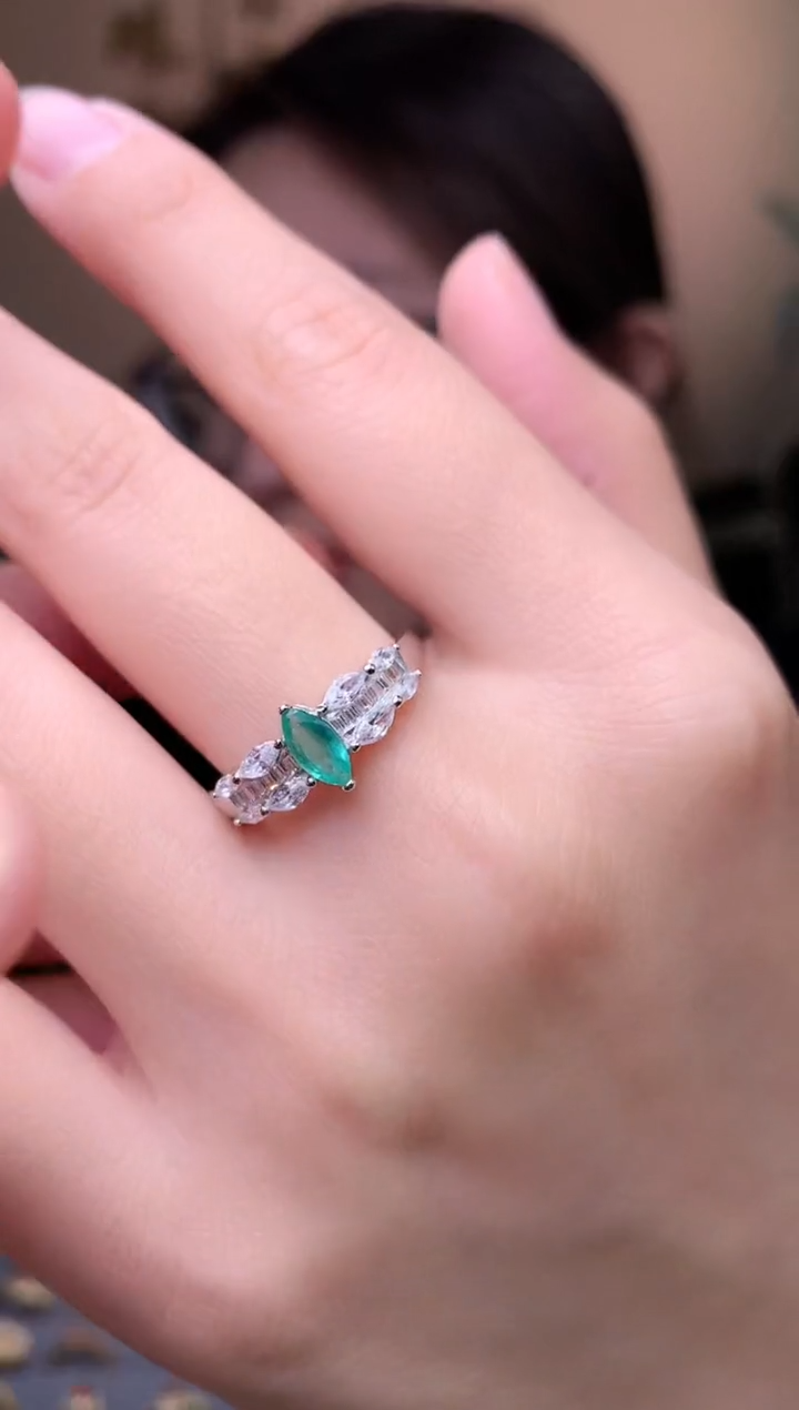 【闪购商品】祖母绿戒指银S925镶嵌戒指