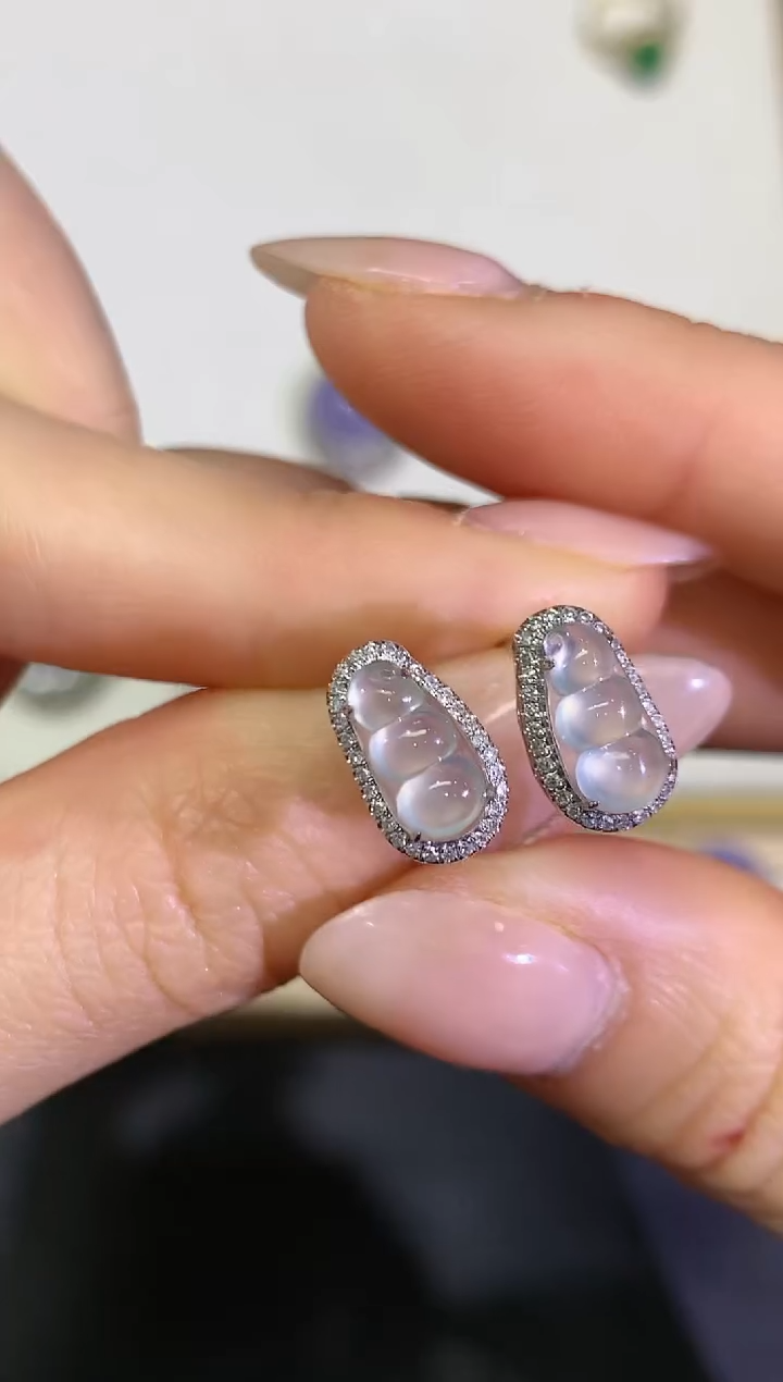 【闪购商品】翡翠颈饰18K金镶嵌团购33