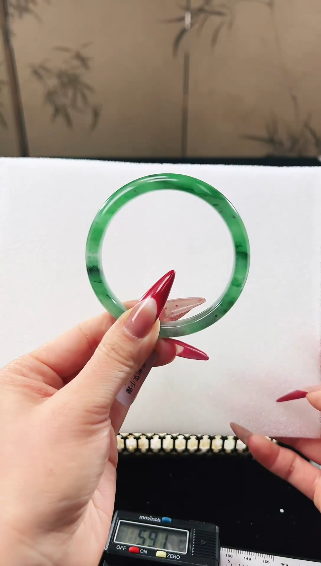 【闪购商品】石英质玉手镯未镶嵌天然非洲翠手镯5960