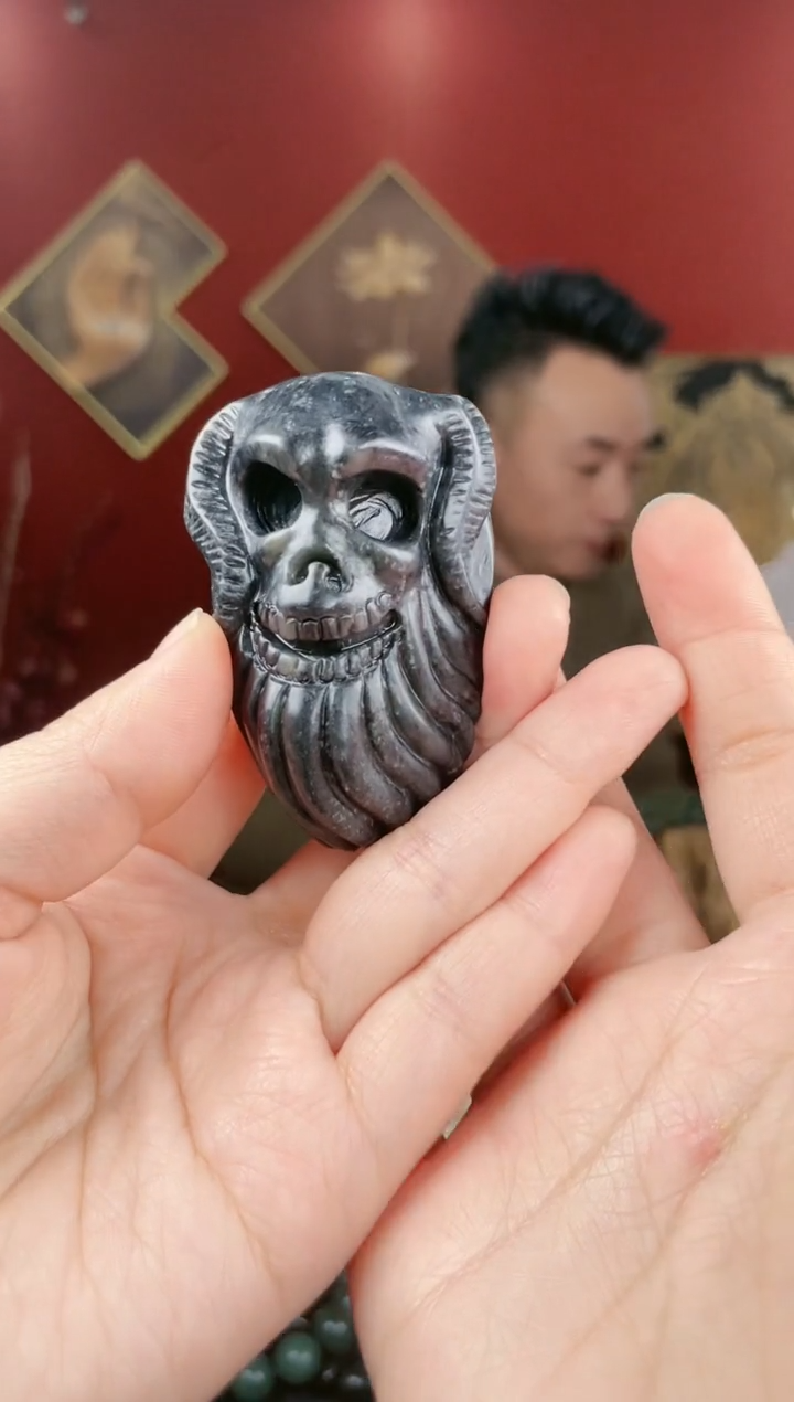 【闪购商品】和田玉把件未镶嵌青花特色件