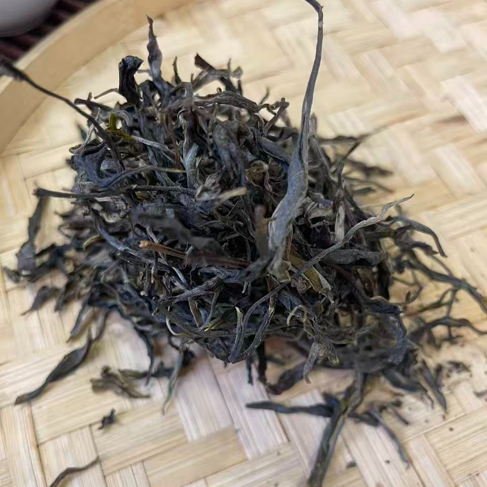 《懿仓号严选》2025年蛮砖桃子寨100g普洱生茶