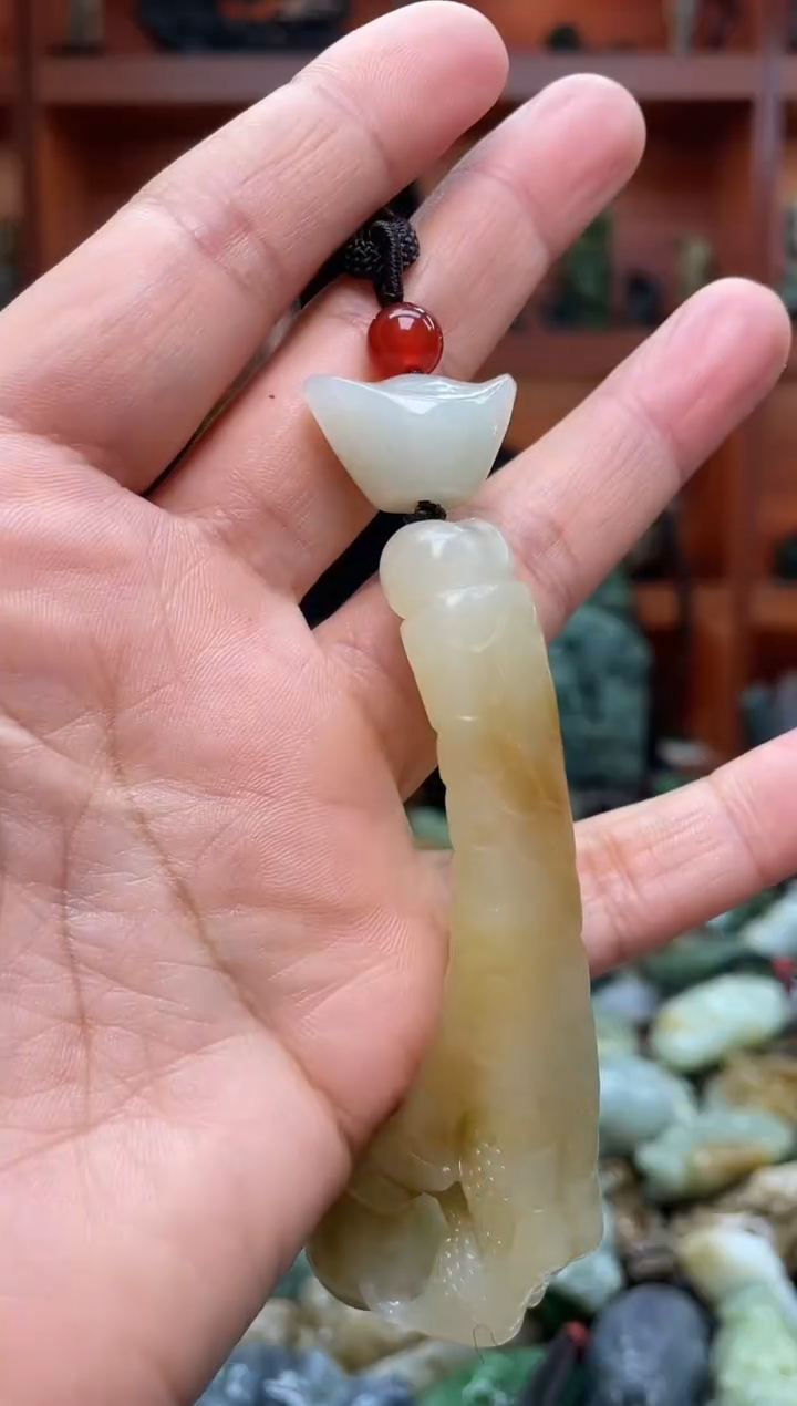 未镶嵌和田玉把件1