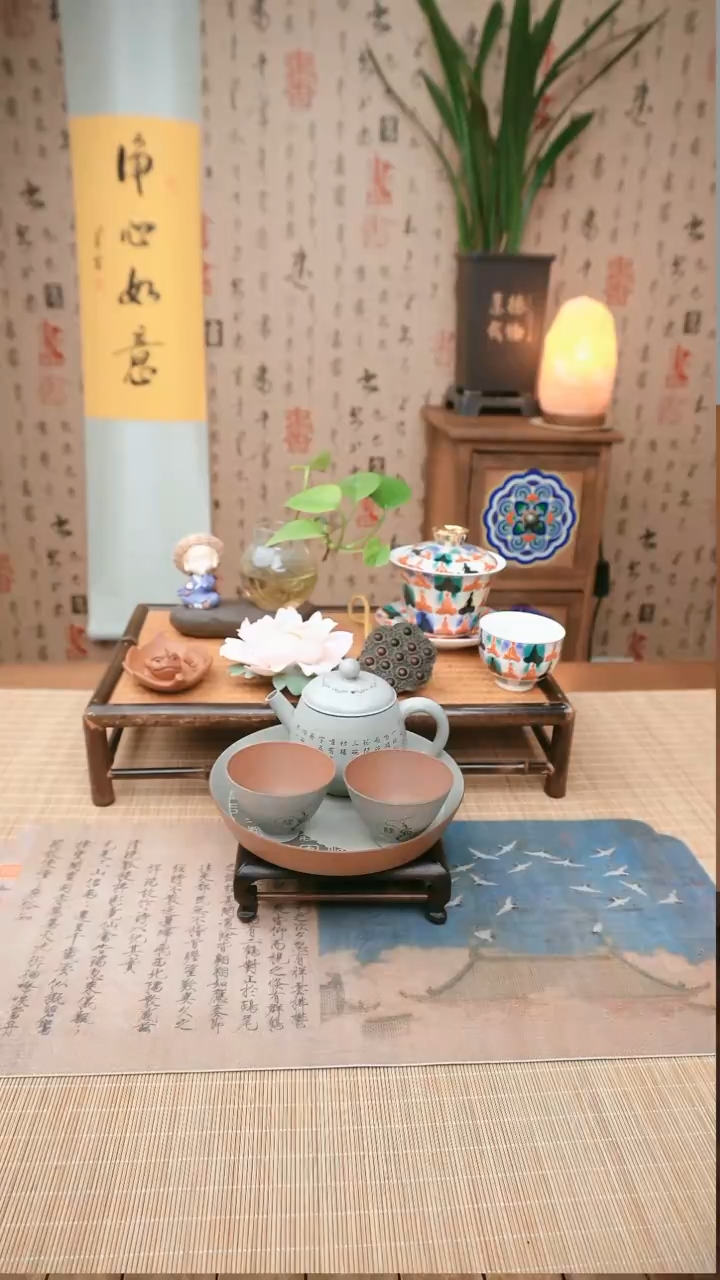 【闪购商品】老岩泥灰陶壶=品茗杯2只=壶承一套