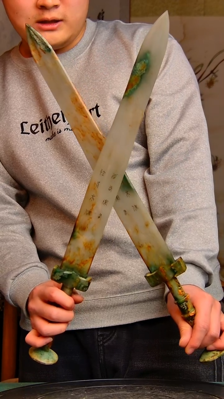 摆件人***处精品陶瓷摆件