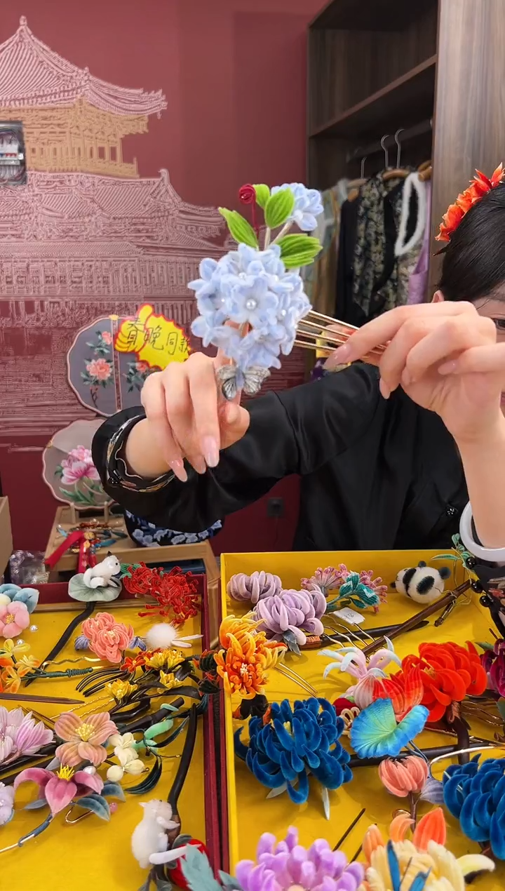 【闪购商品】刺绣非遗绒花（发饰）