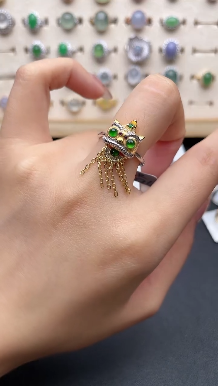 【闪购商品】翡翠戒指银S925镶嵌一物一证一礼盒