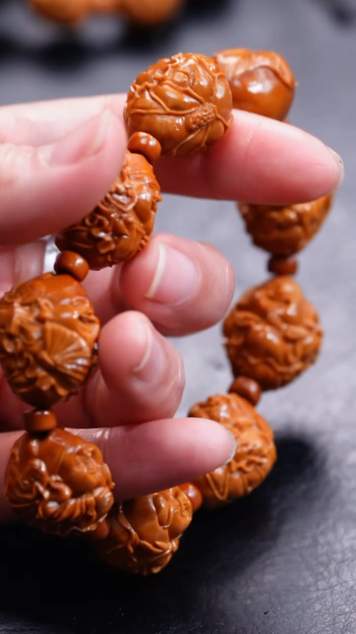 【闪购商品】橄榄核吊坠橄榄核