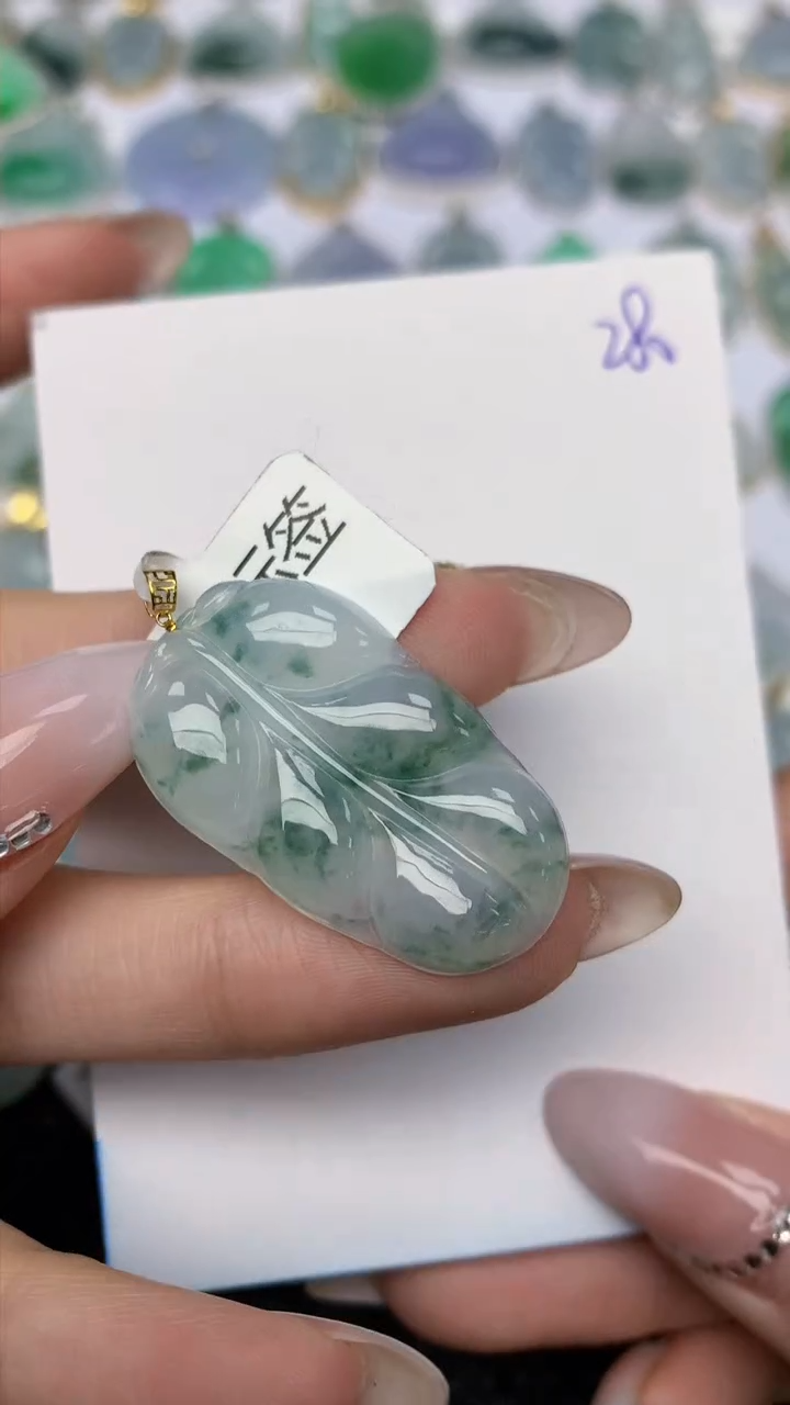 【闪购商品】翡翠颈饰18K金镶嵌天然翡翠A货