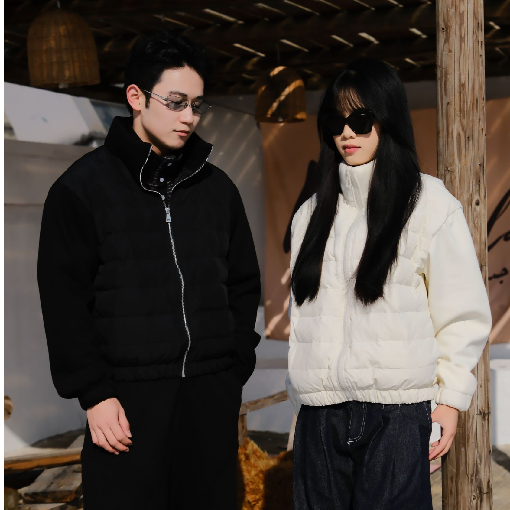 APOECHO黑色立领拼接轻薄排骨羽绒纯色短款长袖保暖设计感外套潮 