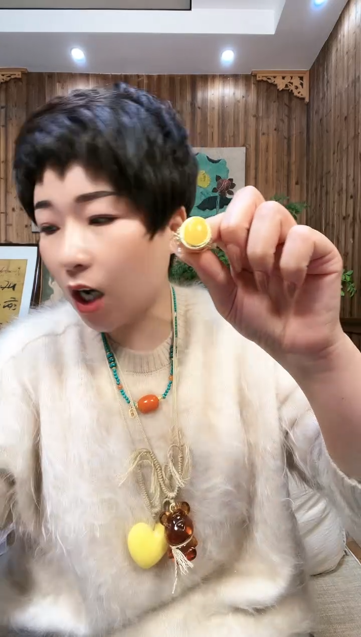 【闪购商品】树脂制品00000000695