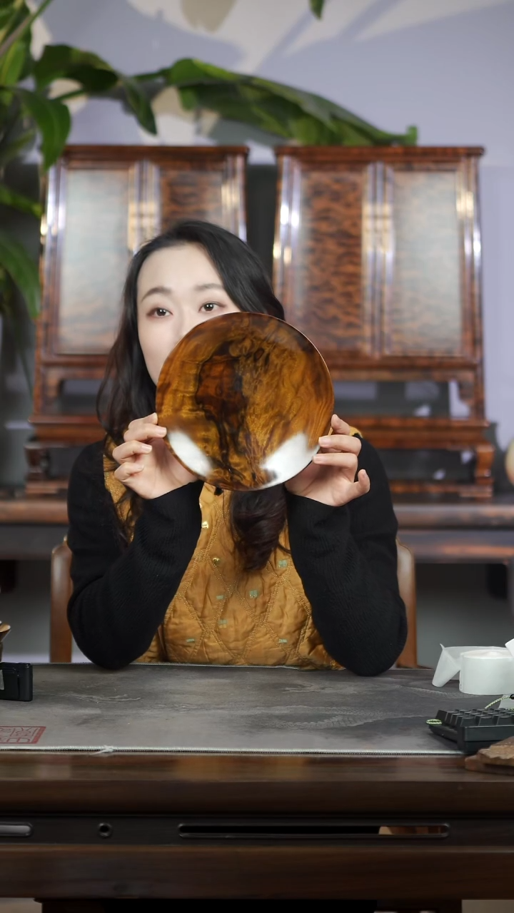 金丝楠满花大漆款果盘088