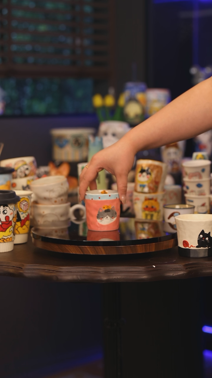 【闪购商品】摆件景德镇釉下彩绘设计师款式陶瓷